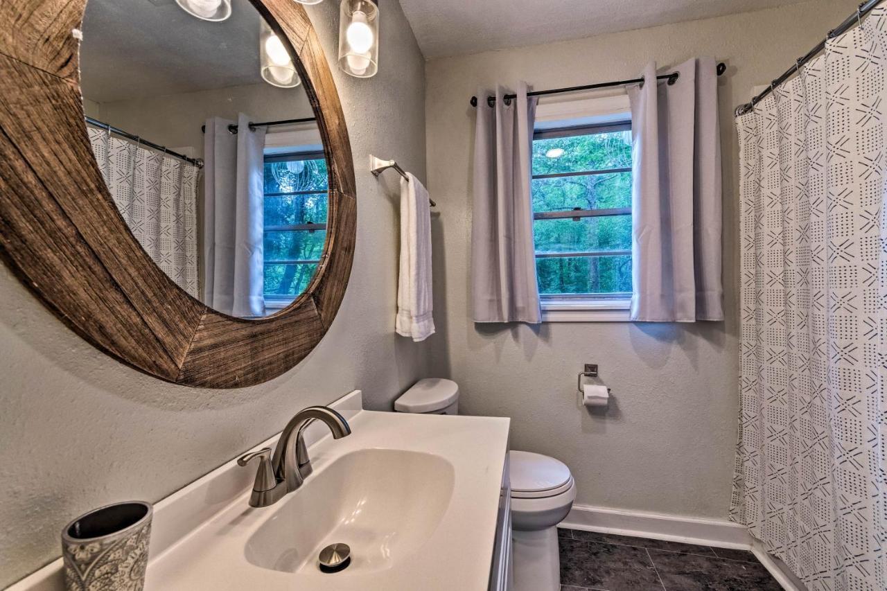 Centrally Located Hot Springs Home With Deck! Eksteriør billede